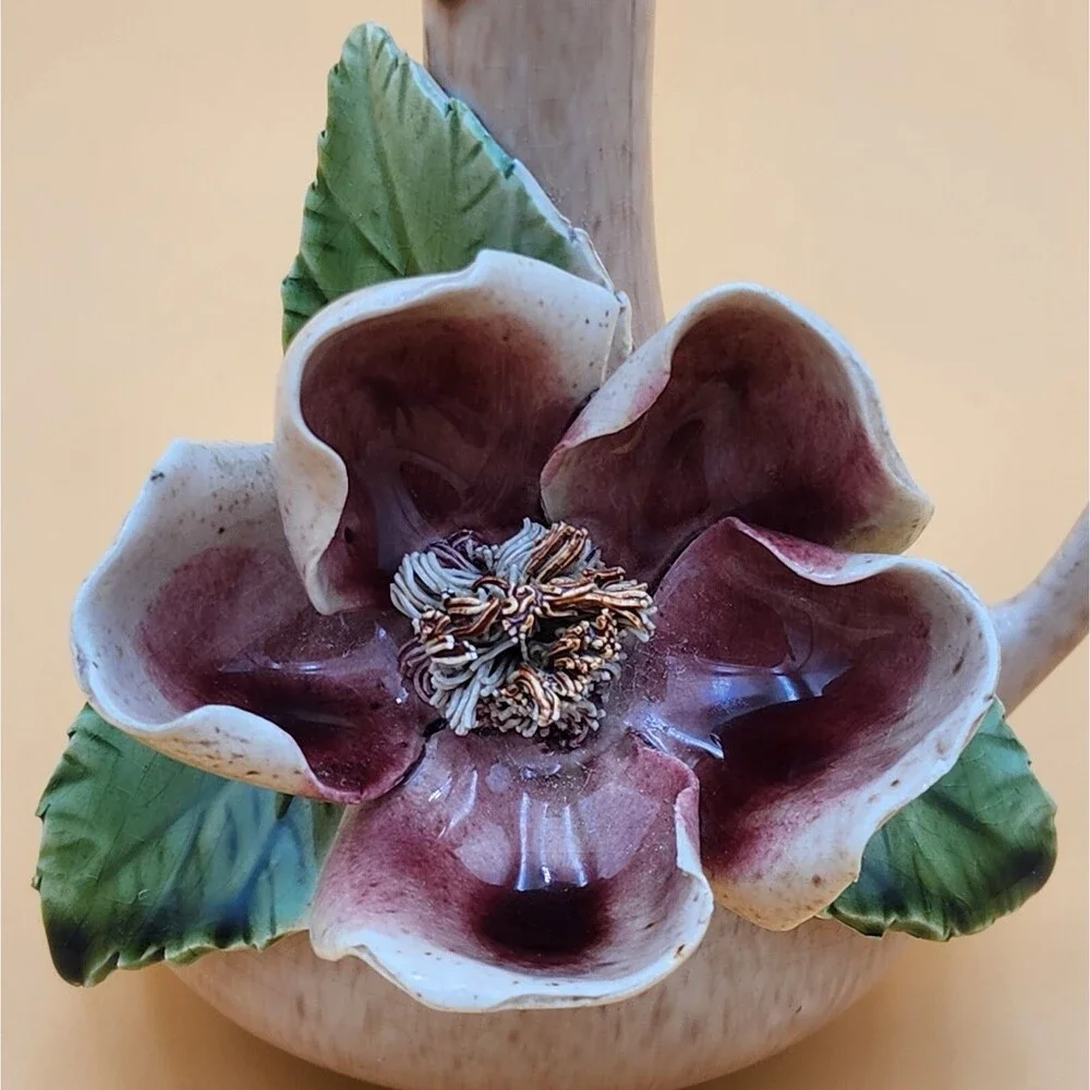 Vintage VEE JACKSON Pottery 7 1/2